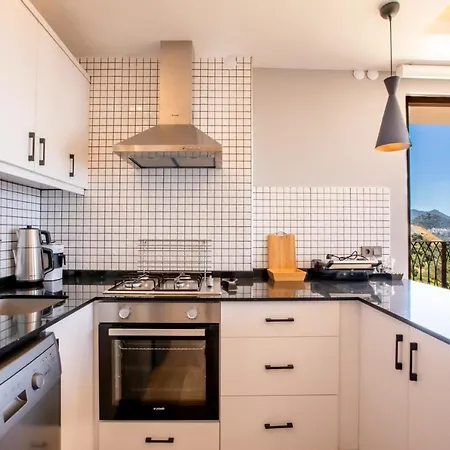 Apartamento Luxury Flat W Jacuzzi And Amazing Sea View In